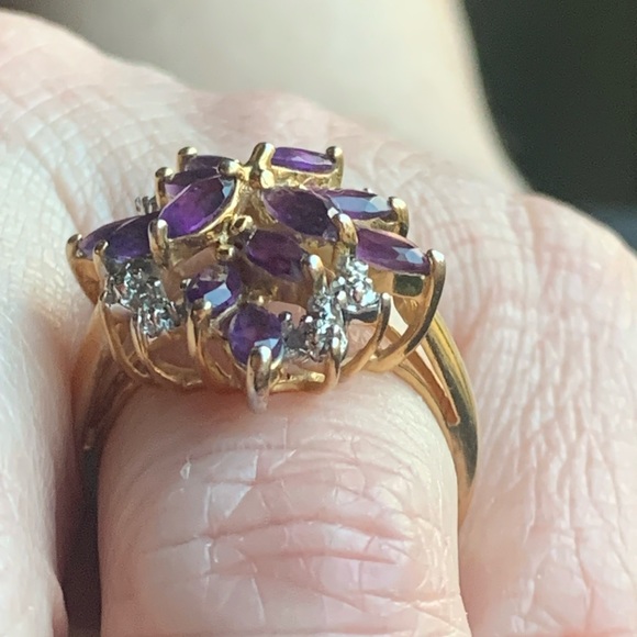 Simulated Amethyst/Diamond cocktail ring Sterling Silver 925 gold plated Size 7 - Picture 6 of 10